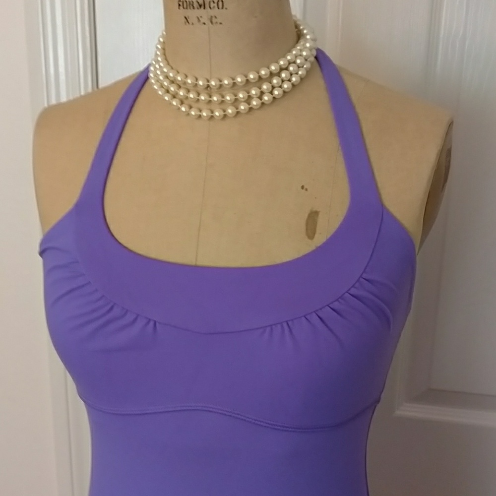 Lululemon Tank - Picture 2 of 5